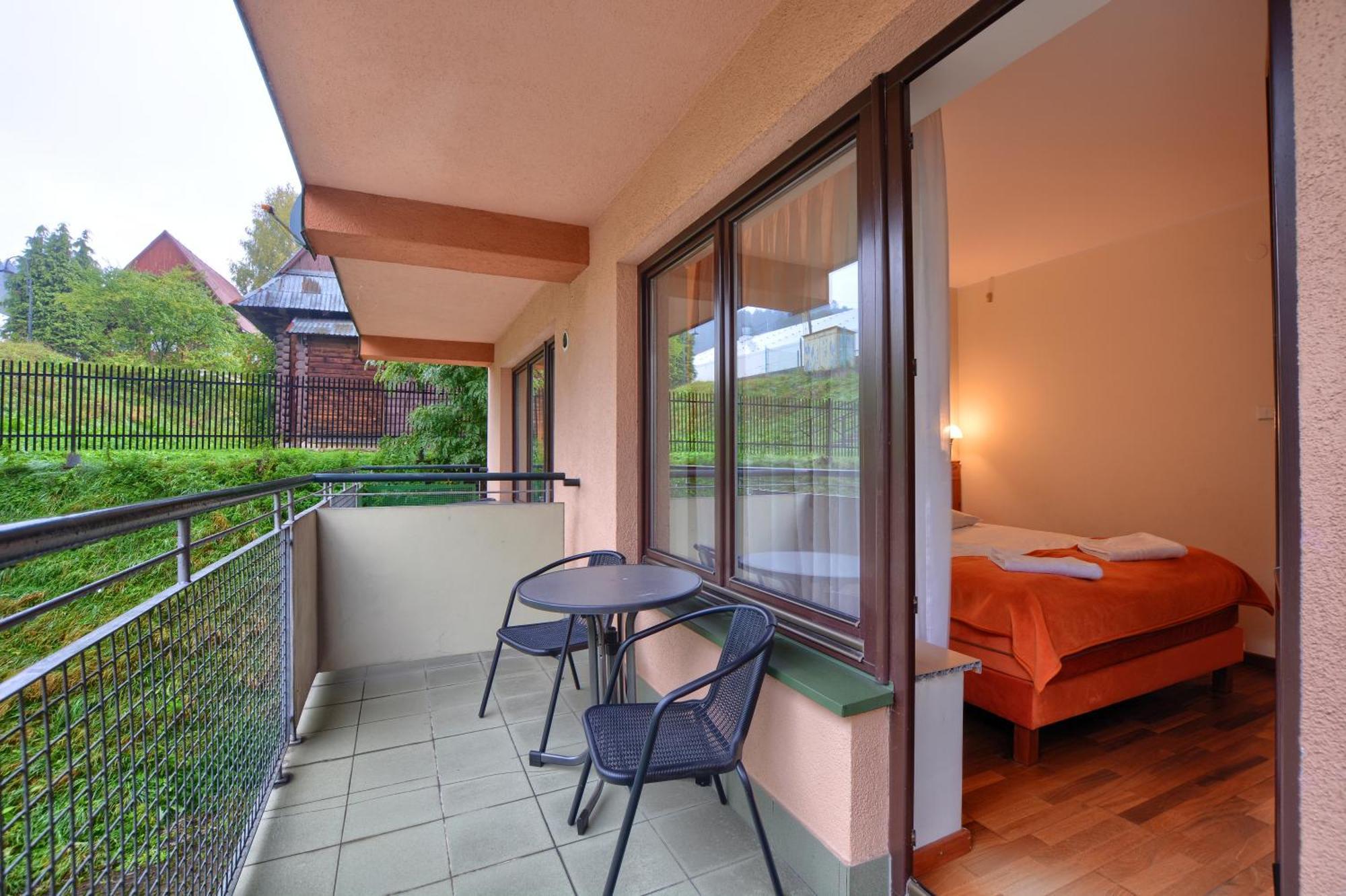 Apartamenty Na Pierwszym Pietrze Krynica Exterior foto