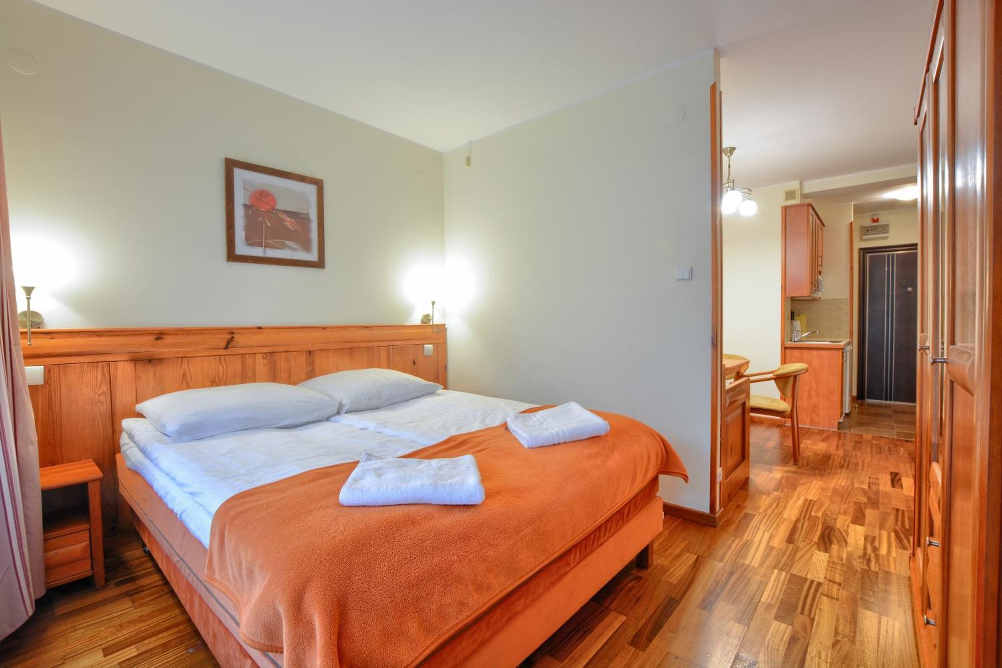 Apartamenty Na Pierwszym Pietrze Krynica Exterior foto