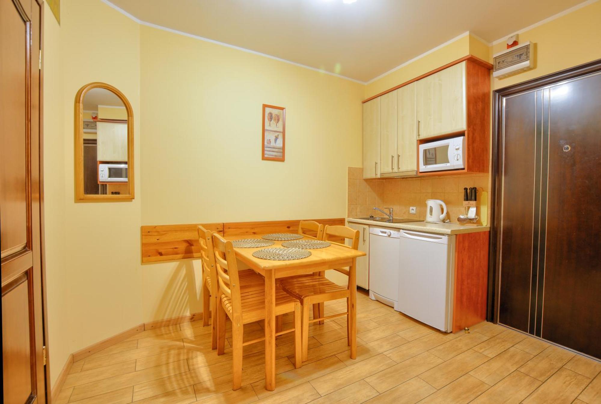 Apartamenty Na Pierwszym Pietrze Krynica Exterior foto